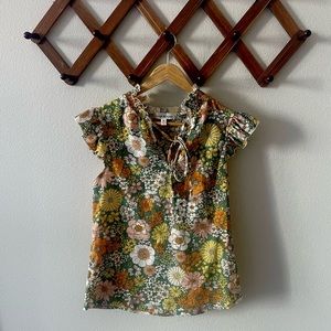 Medium Floral Ruffle Sleeved Blouse